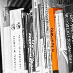 Cómo escribir una reseña de un libro. Conoce sus partes y estructura